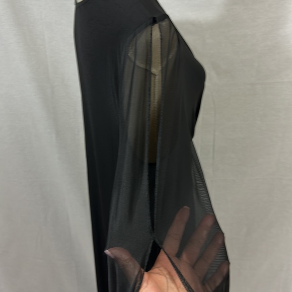 Venus Dress with Flowing Sleeves-6029 - Picture 4 of 5